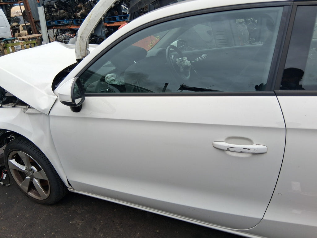 2018 AUDI A1 8X HATCHBACK NSF PASSENGER SIDE FRONT BARE DOOR CANDY WHITE LB9A