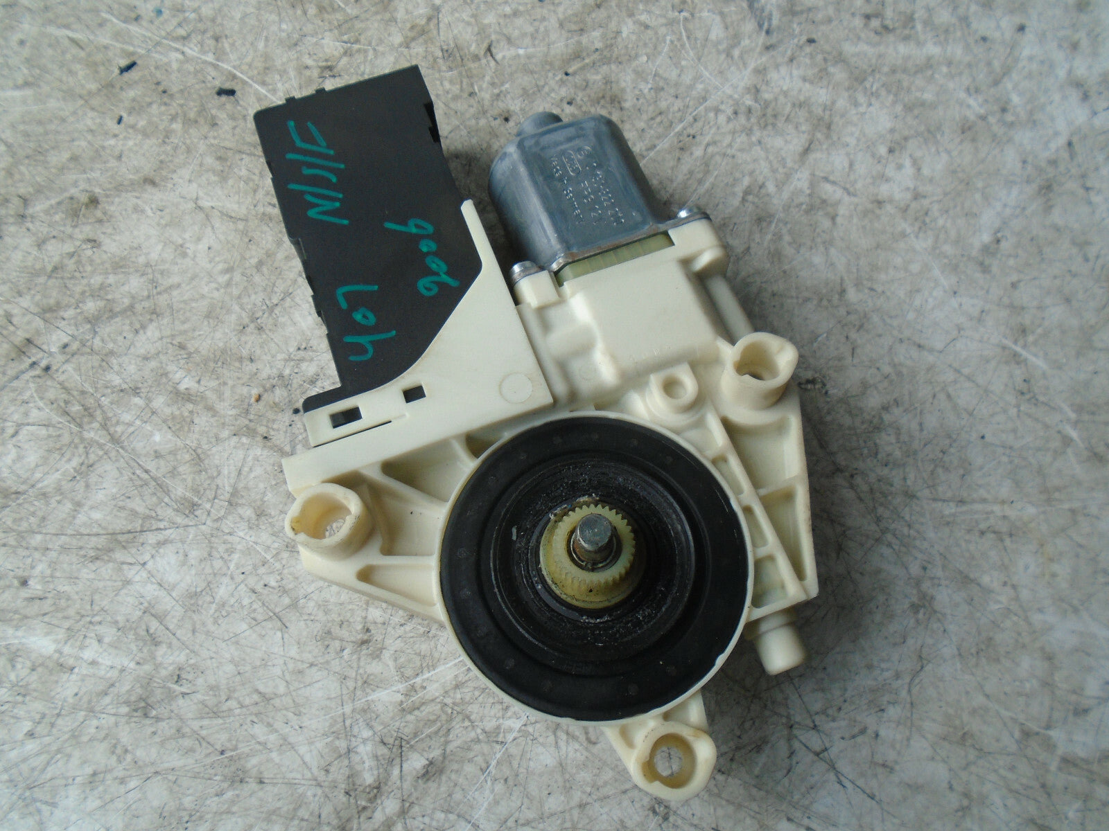 PEUGEOT 407 2006 2.0 DIESEL NS PASSENGER SIDE FRONT WINDOW MOTOR 9663036680