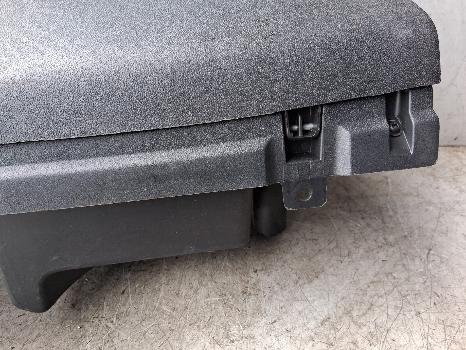 2015 VAUXHALL CORSA E DASHBOARD GLOVE BOX STORAGE COMPARTMENT 460029937