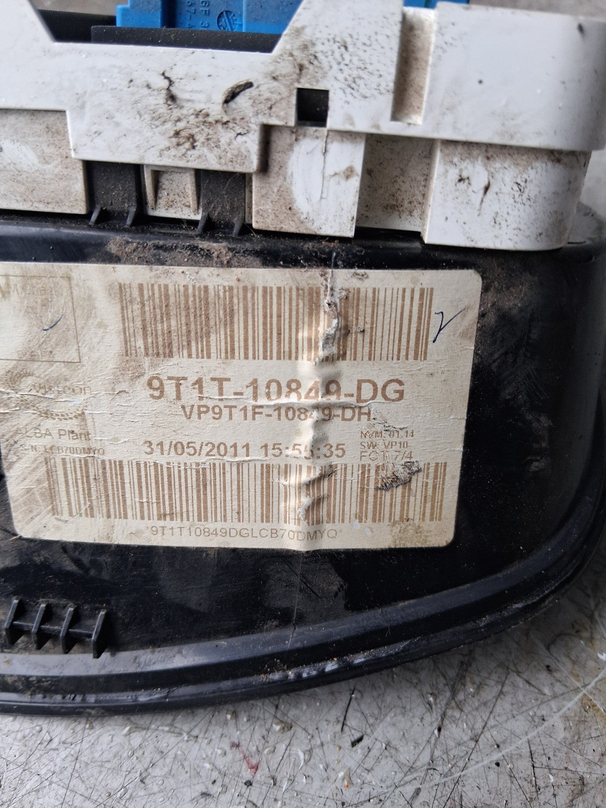 2011 FORD CONNECT SPEEDO CLOCKS SPEEDOMETER 9T1T-10849-DG