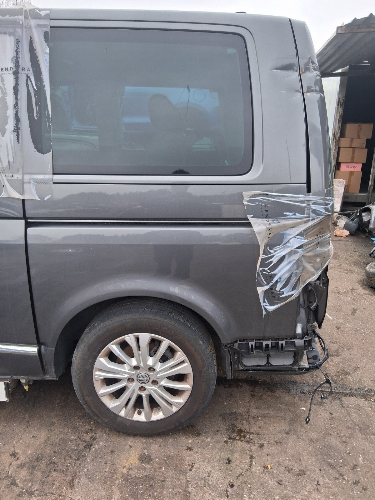 2023 VOLKSWAGEN CARAVELLE T6.1 17 INCH ALLOY WHEEL WITH TYRE 235/55R17