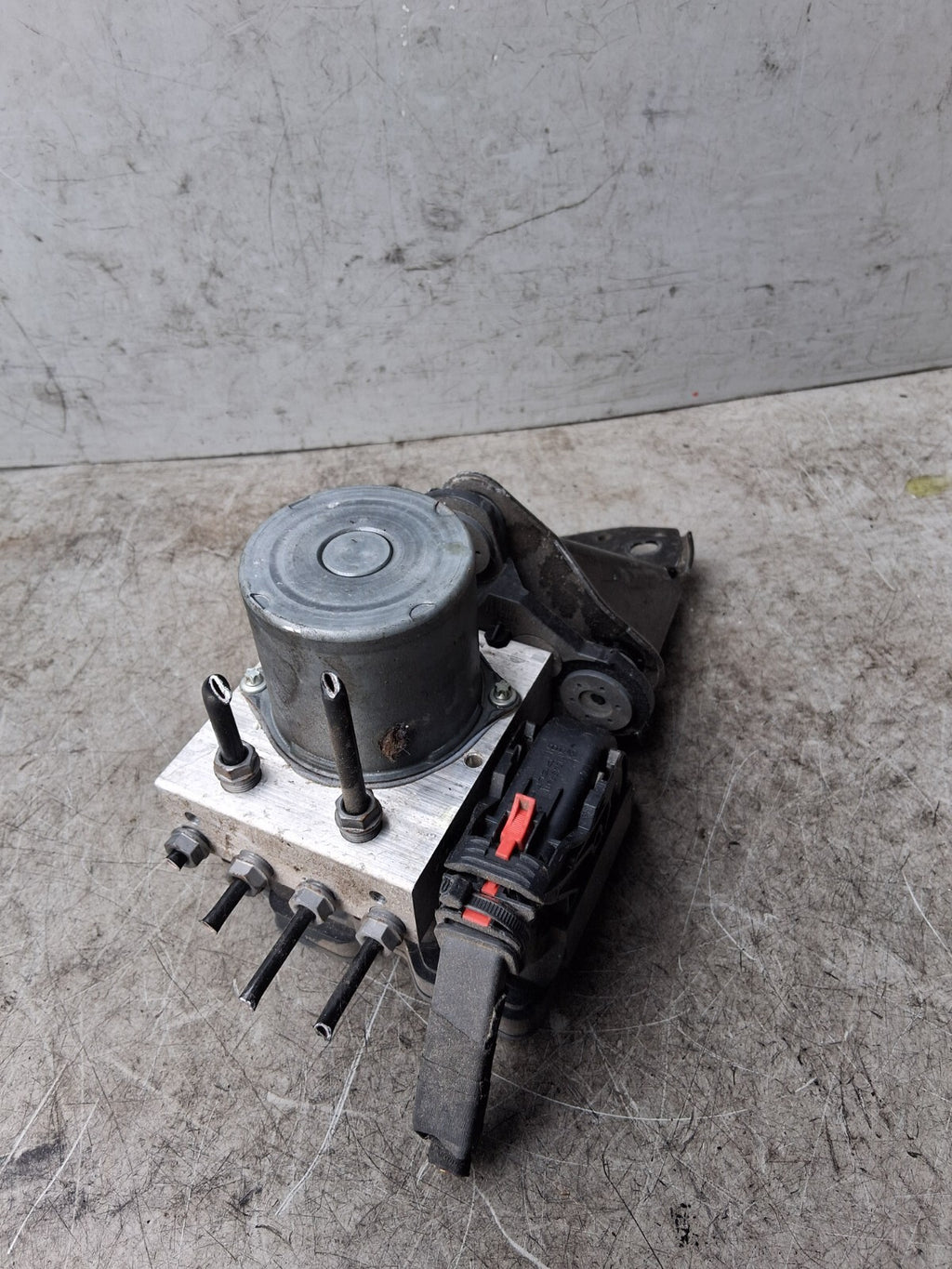 2021 VW VOLKSWAGEN T-CROSS ABS PUMP CONTROL MODULATOR 2Q0614517AP