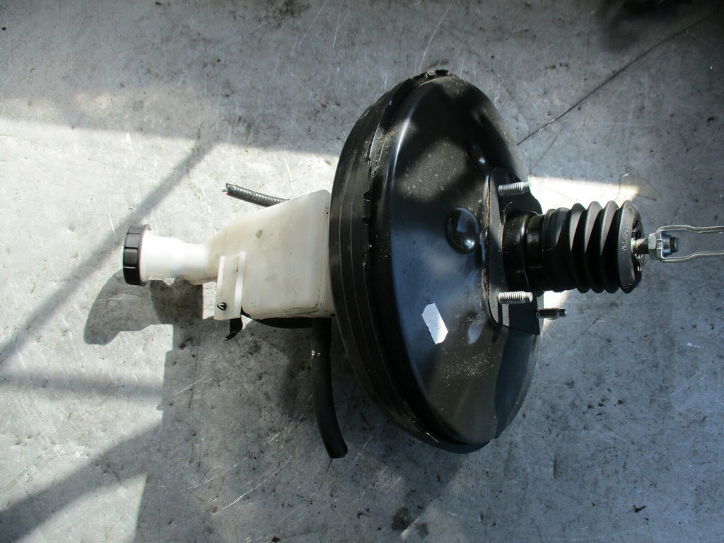 NISSAN JUKE 2016 BRAKE SERVO & BOTTLE RESERVOIR MASTER CYLINDER 460071KW2B