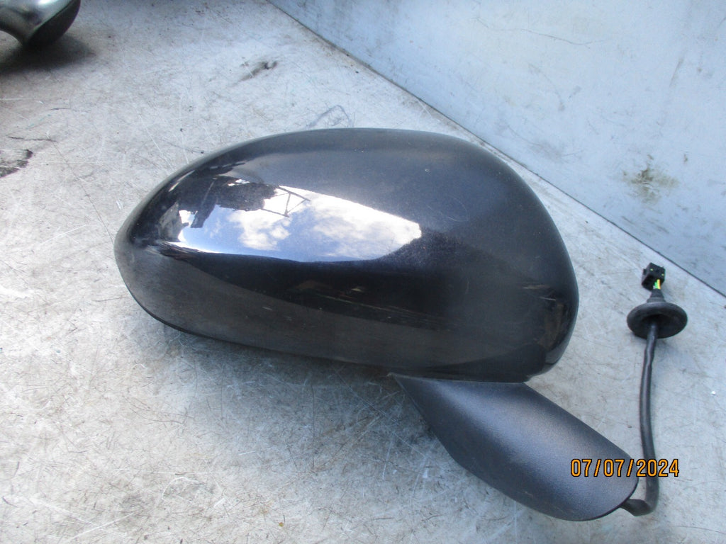 VAUXHALL CORSA D 2011 OS DRIVER SIDE ELECTRIC WING MIRROR BLACK