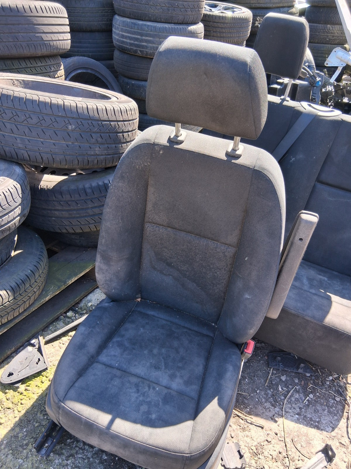 2020 MERCEDES SPRINTER W907 OSF DRIVER SIDE FRONT RIGHT FABRIC SEAT