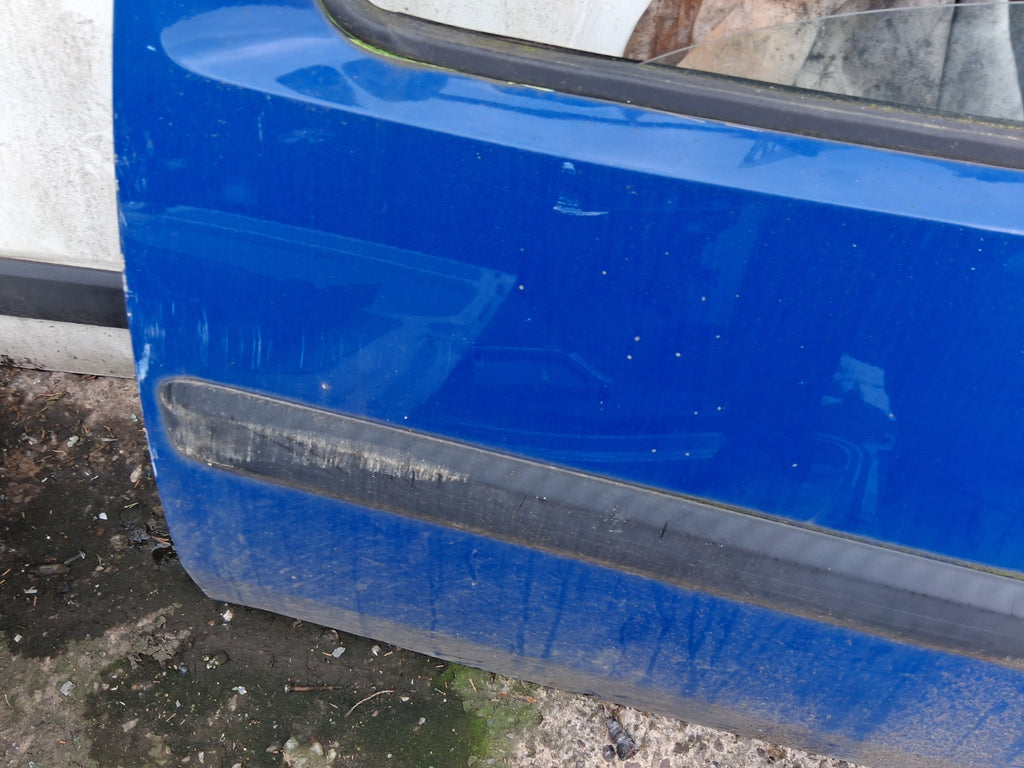 2010 FIAT DOBLO MK1 NSF PASSENGERR SIDE FRONT LEFT COMPLETE DOOR BLUE