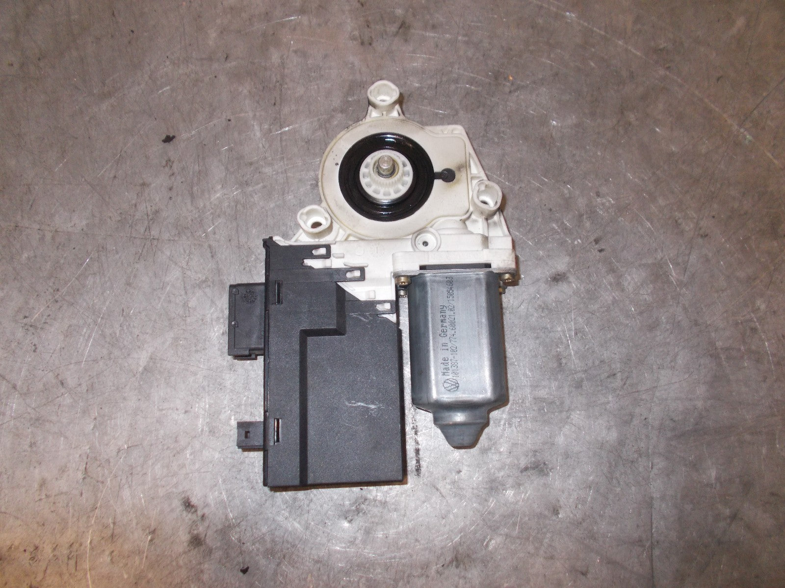 CITROEN C5 2004 OSF/ DRIVER SIDE FRONT WINDOW REGULATOR 9648484680