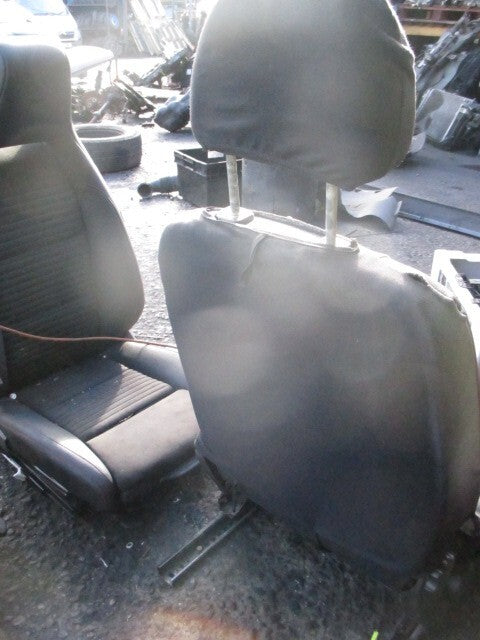 MERCEDES BENZ SPRINTER W906 2012 OSF DRIVER SIDE FRONT COMPLETE SEAT FABRIC