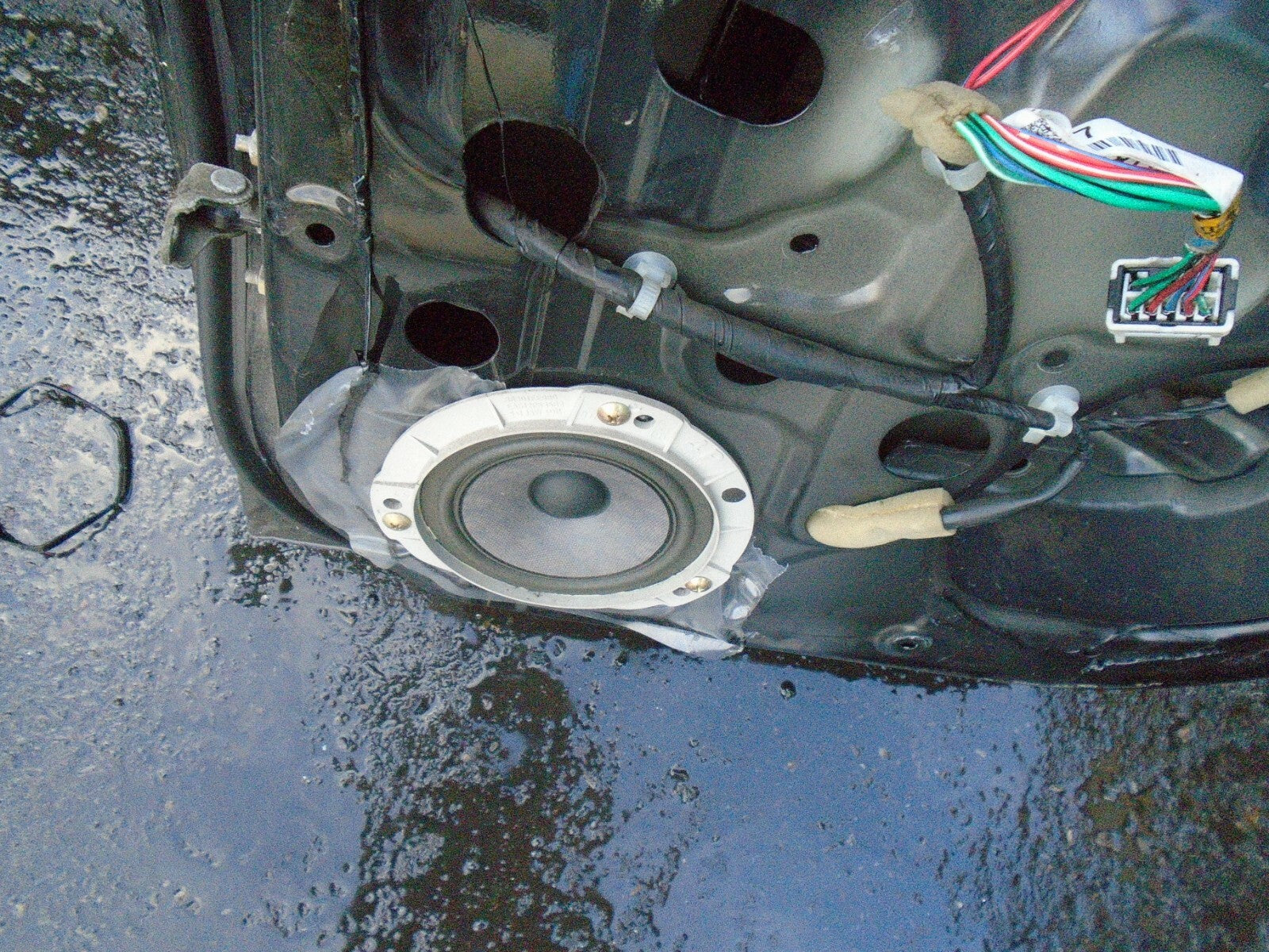 SUBARU IMPREZA 2006 MK2 OSR REAR DRIVER SIDE COMPLETE DOOR