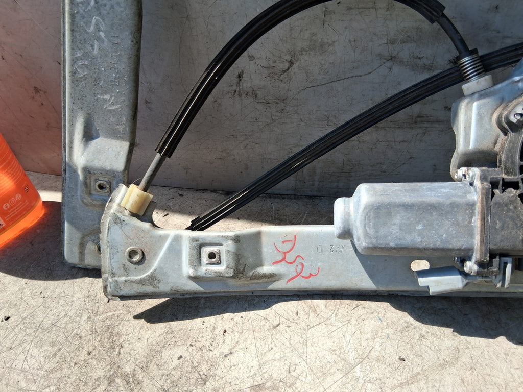 2014 CITROEN DS3 NSF PASSENGER SIDE FRONT LEFT WINDOW MOTOR & REGULATOR