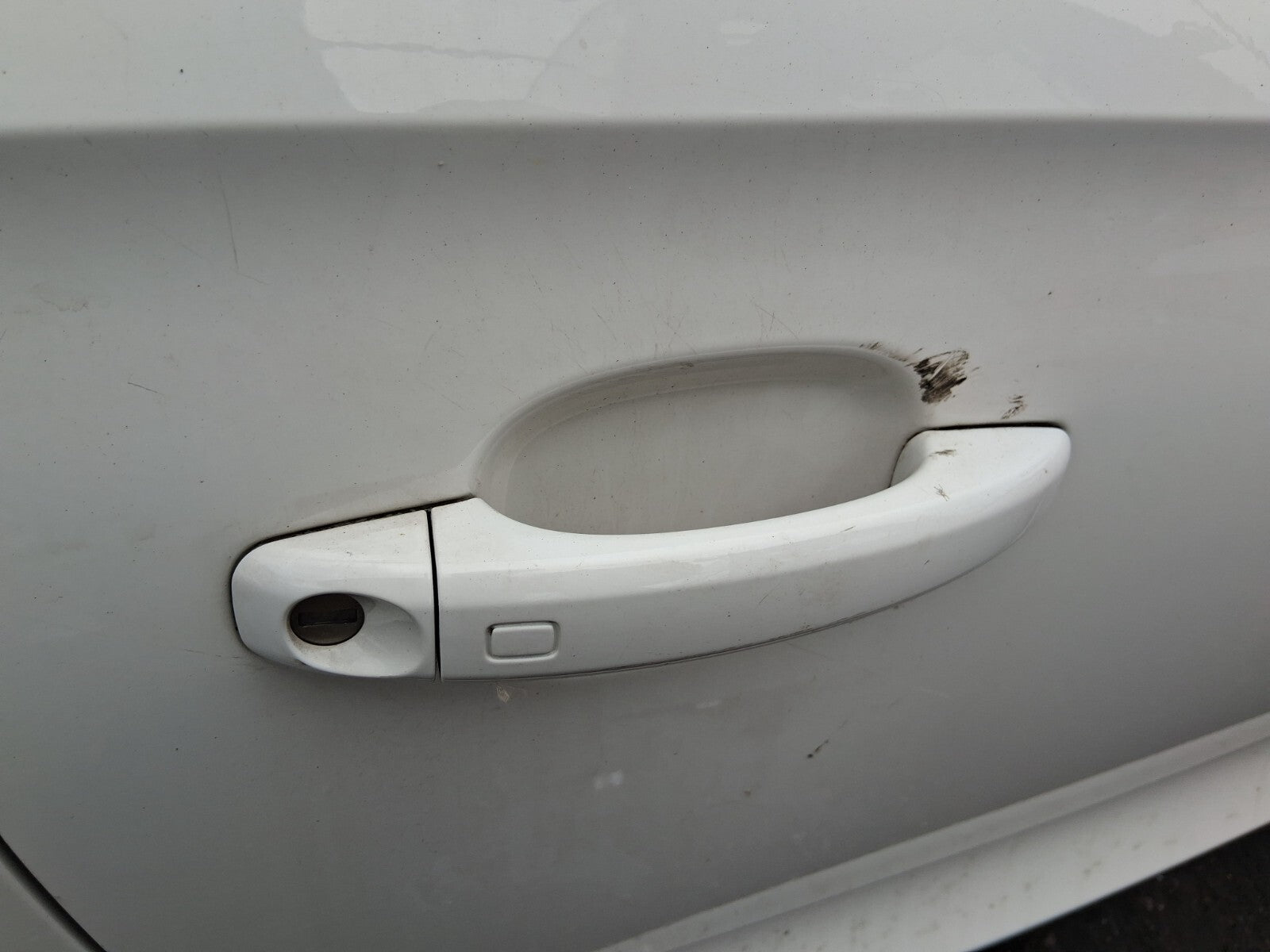 2018 AUDI A1 8X HATCHBACK OSF DRIVER SIDE FRONT RIGHT EXTERIOR DOOR HANDLE