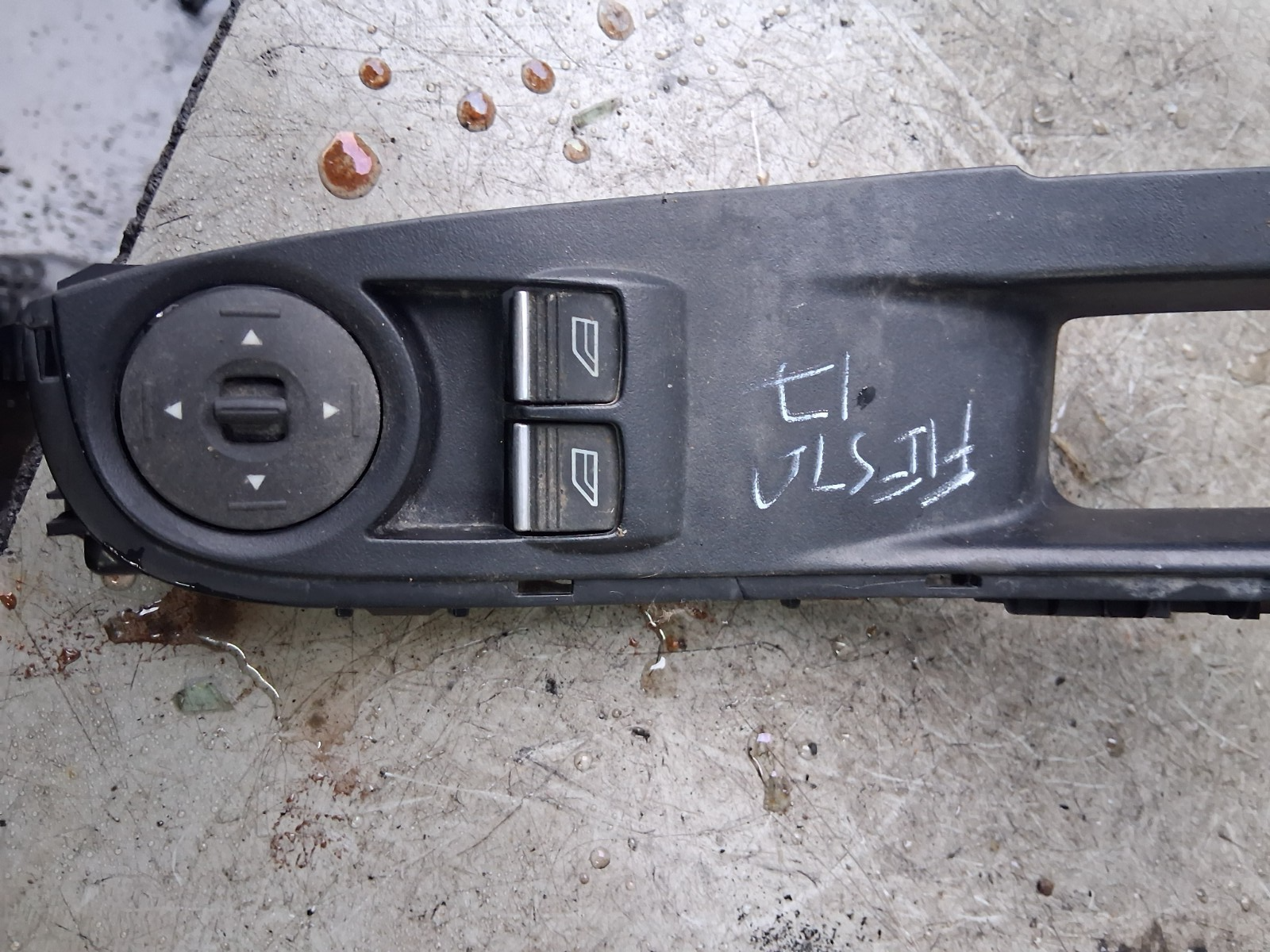 2017 FORD FIESTA MK7 OSF DRIVER SIDE FRONT RIGHT WINDOW SWITCH F1ET14A132EC