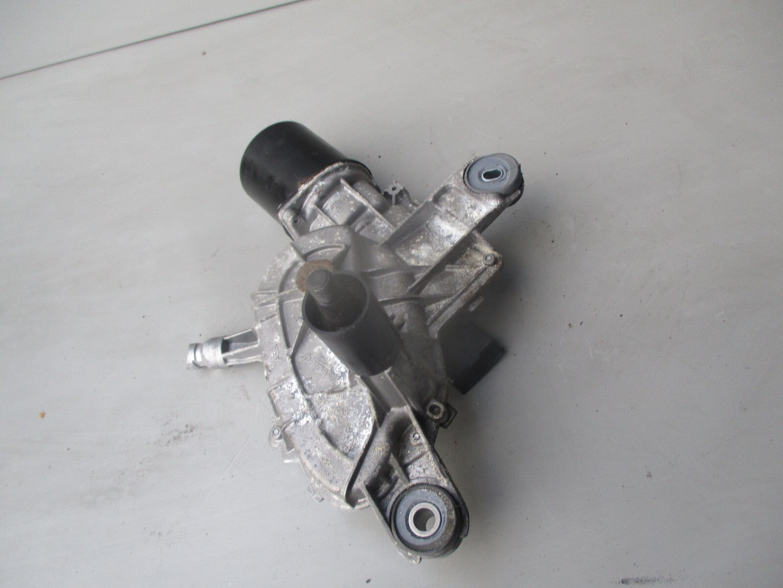 CITROEN C4 PICASSO 2013 OS DRIVER SIDE WIPER MOTOR 53042506
