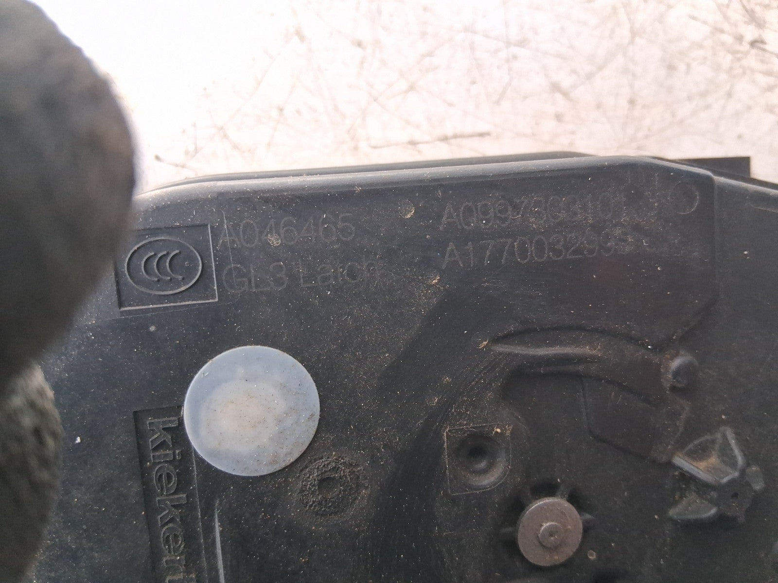 2021 MERCEDES A CLASS NS NEAR LEFT PASSENGER SIDE DOOR LOCK LATCH A0997303101