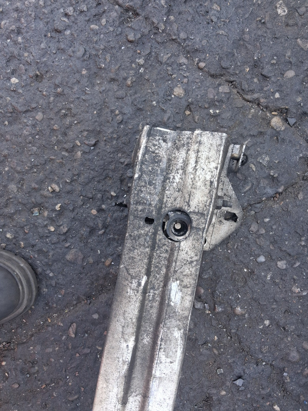2013 CITROEN C4 MK2 REAR BUMPER CRASH IMPACT REINFORCEMENT BAR