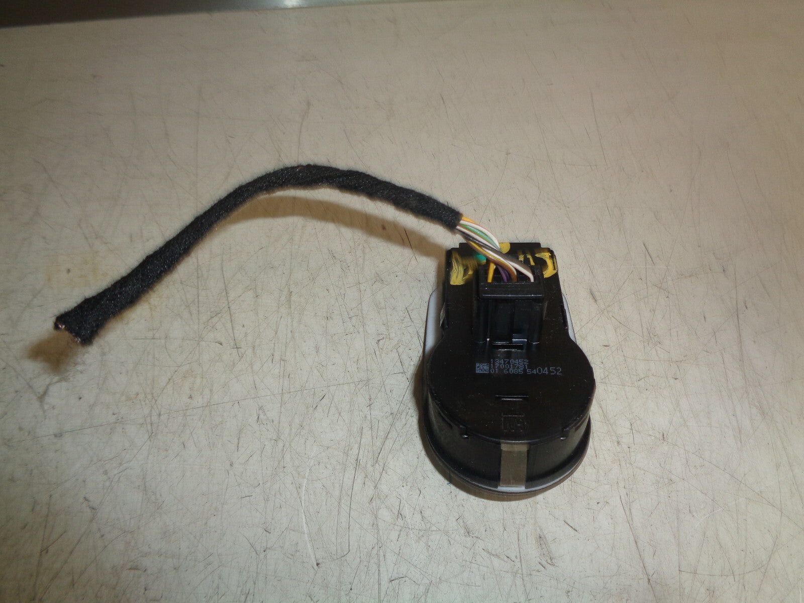 VAUXHALL CORSA E 2017 HEADLIGHT & FOGLIGHT SWITCH 13470452
