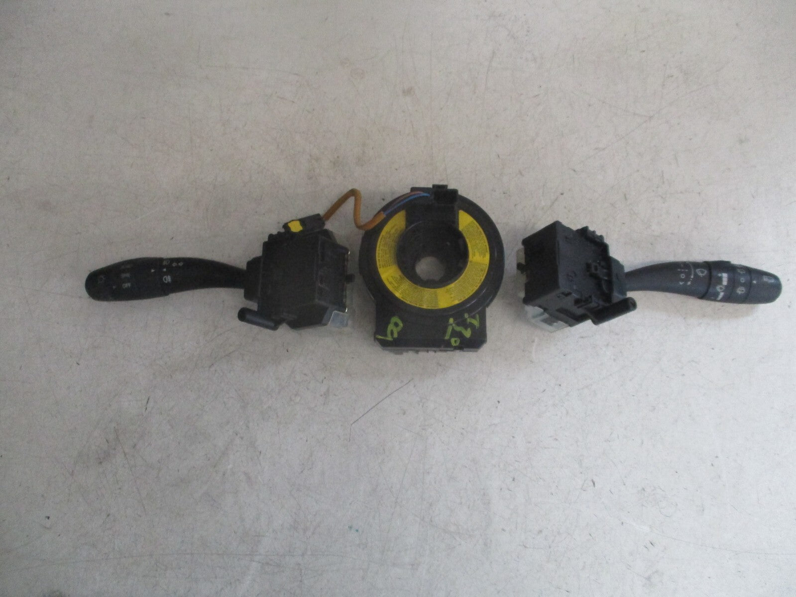 HYUNDAI I30 MK1 2009 WIPER INDICATOR STALK SWITCH SQUIB