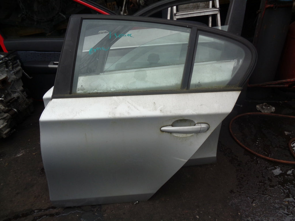 BMW 1 SERIES E87 5 DOOR PASSENGER SIDE REAR COMPLETE DOOR SILVER