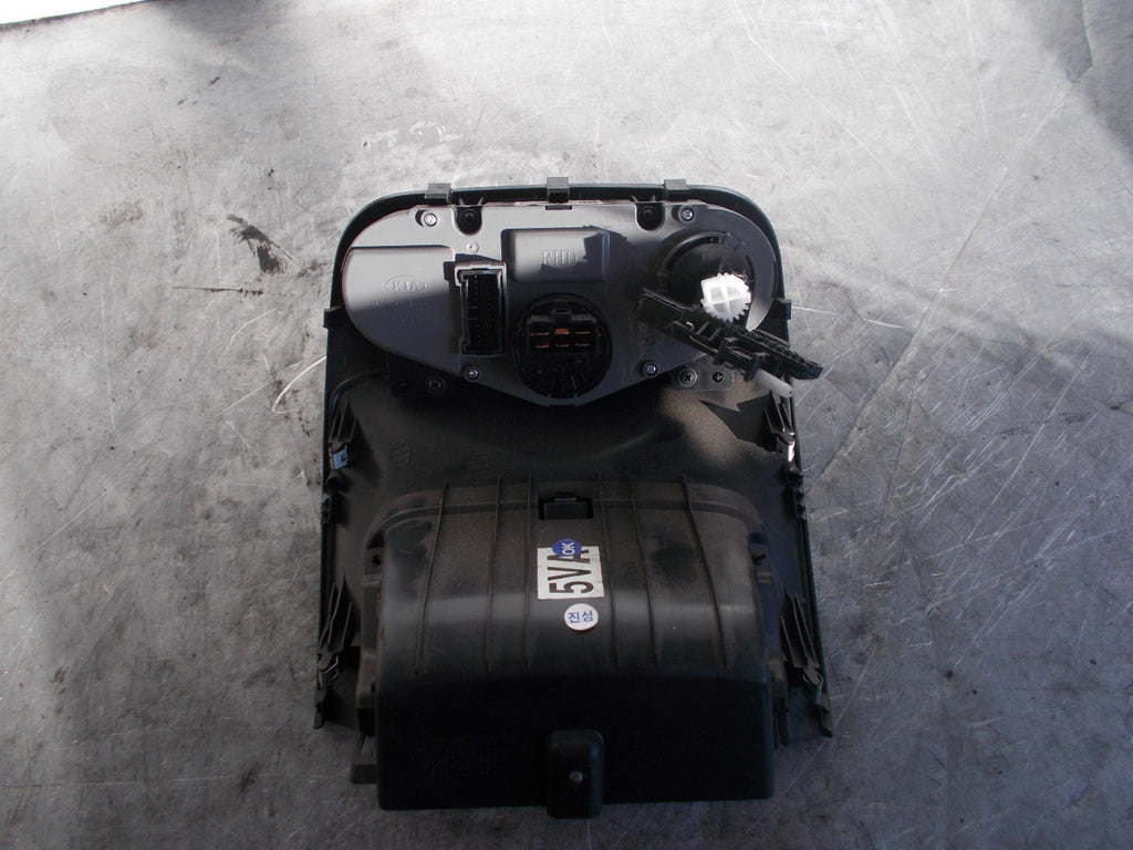 KIA RIO MK2 2008 CLIMATE CONTROL UNIT MODULE & STORAGE 972501GXXX