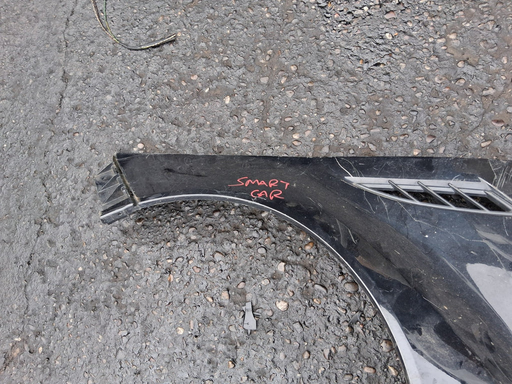 2008 SMART FORTWO REAR BUMPER LEFT PASSENGER SIDE SECTION BLACK