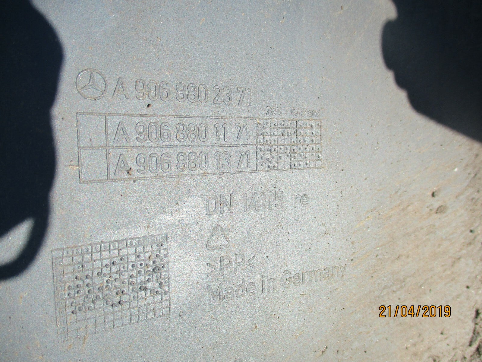MERCEDES SPRINTER W906 (MK2) OSR DRIVER SIDE REAR BUMPER CORNER GREY A9068802371