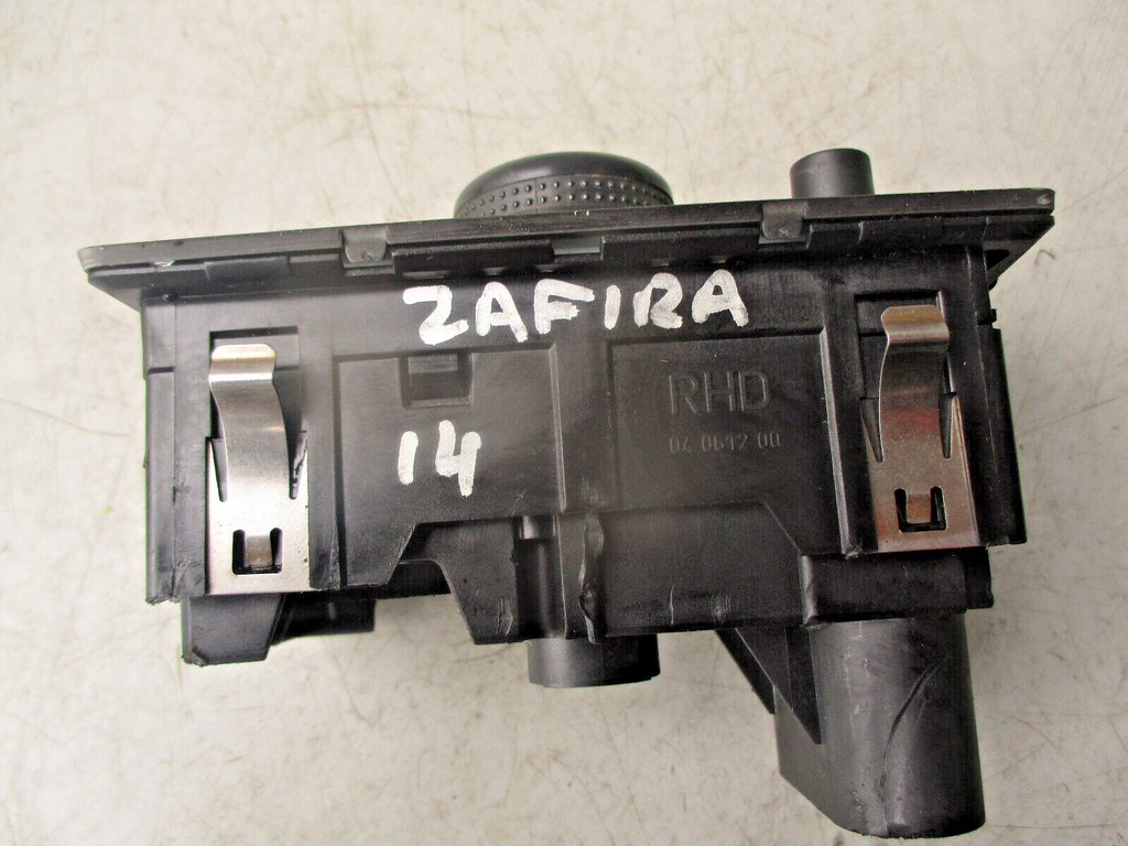 2014 VAUXHALL ZAFIRA B HEADLIGHT SWITCH BUTTON CONTROLLER 04061200