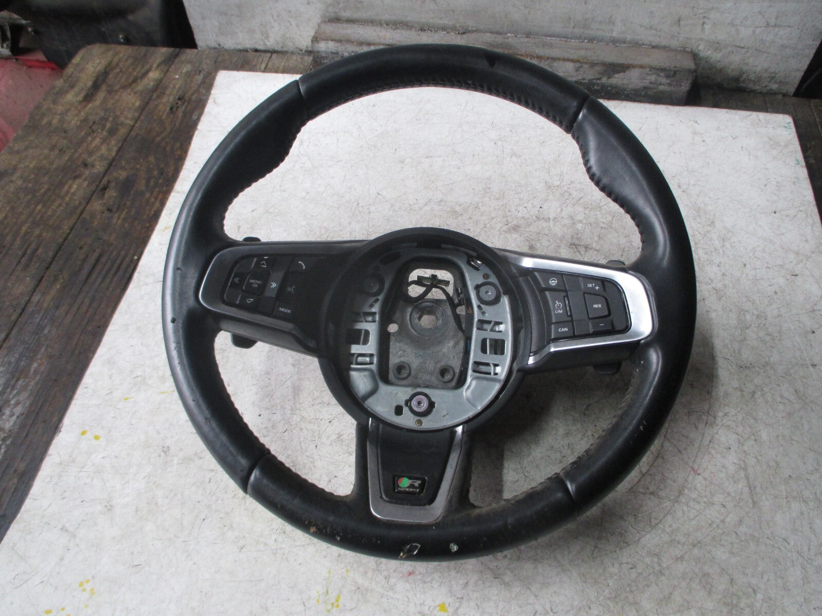 JAGUAR XE X760 2016 R SPORT LEATHER STEERING WHEEL GX7M3F563JC