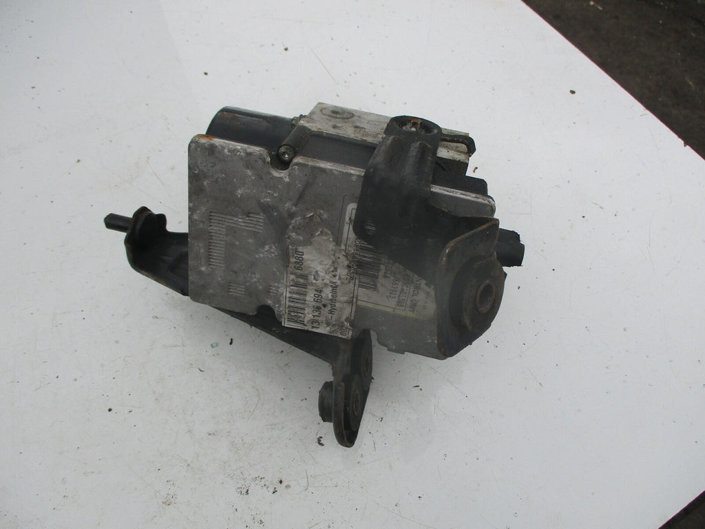 VAUXHALL VECTRA C ESTATE 2003 3.2 AUTO ABS BRAKE PUMP MODULE 13136694 13663913