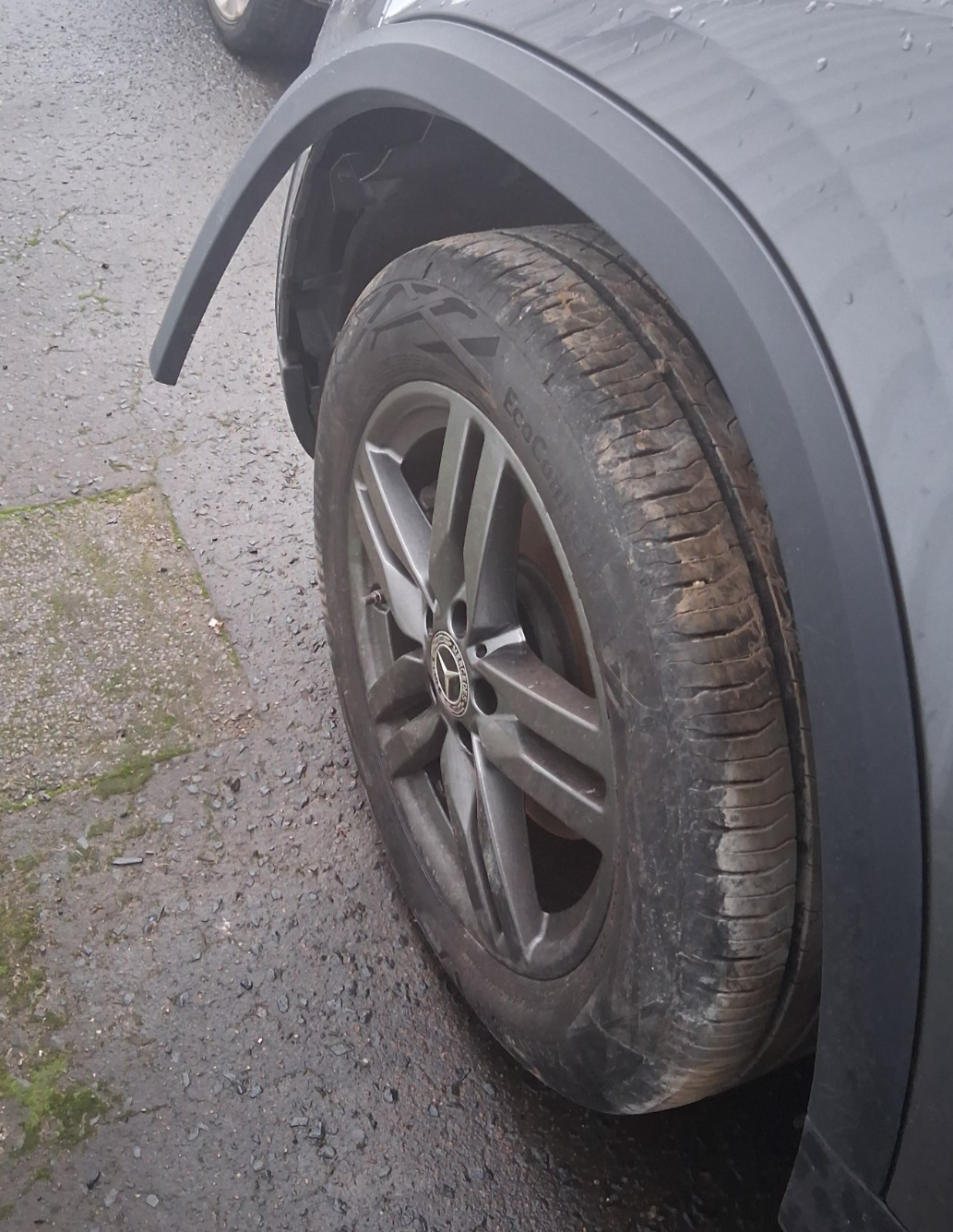 2025 MERCEDES BENZ GLA 180 H247 NSF PASSENGER SIDE FRONT LEFT WHEEL ARCH TRIM