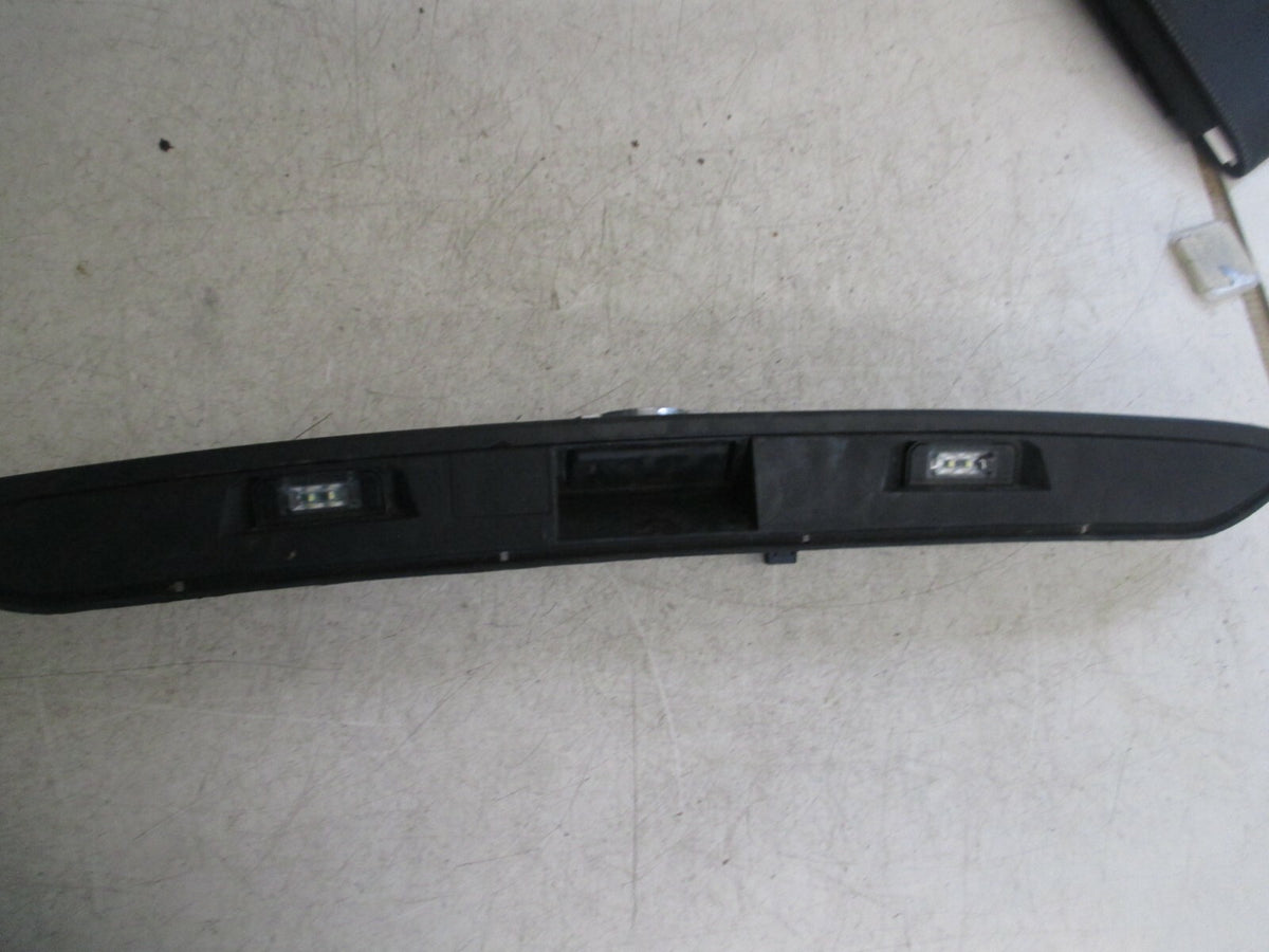 MINI COOPER MK3 2013-2021 F55 F56 TRUNK LID GRIP WITH KEY BUTTON 51137489754