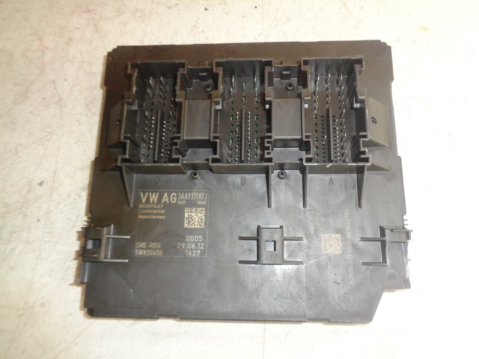 VW VOLKSWAGEN PASSAT CC 2012 FUSE BOX SUPPLY CONTROL ECU MODULE 3AA937087J