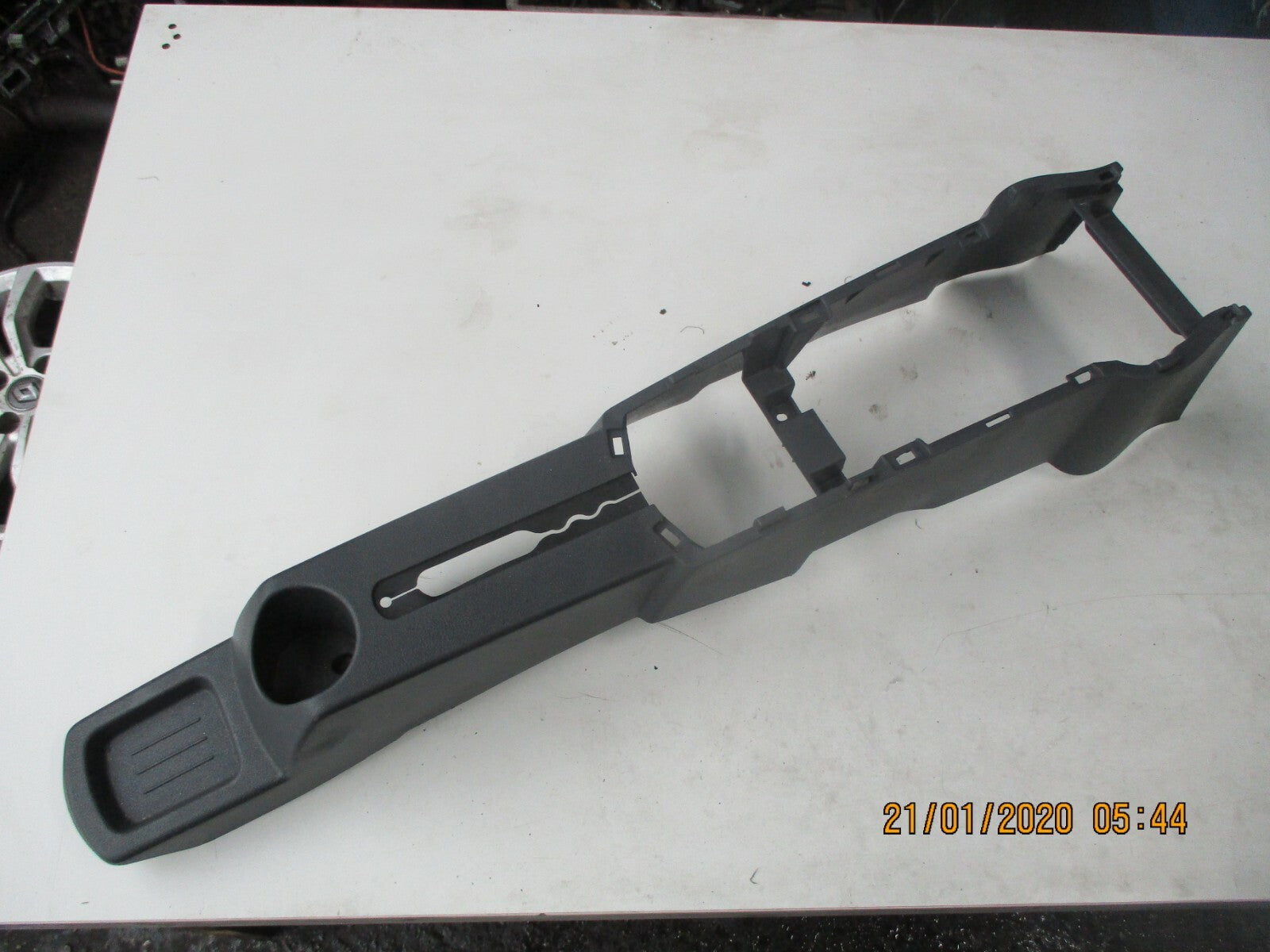 CHEVROLET MATIZ MK2 2009 CENTRE CONSOLE HAND BRAKE TRIM SURROUND 96457354