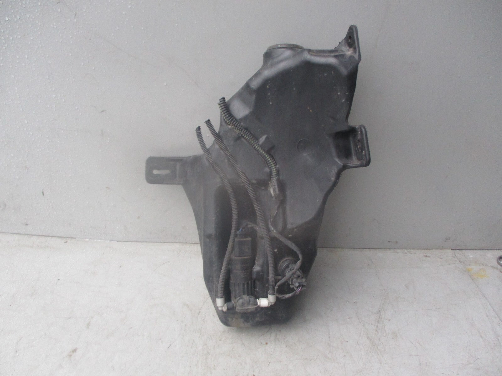 VAUXHALL ZAFIRA C 2017 1.4 PETROL WINDSCREEN WASHER BOTTLE & PUMP 13260579