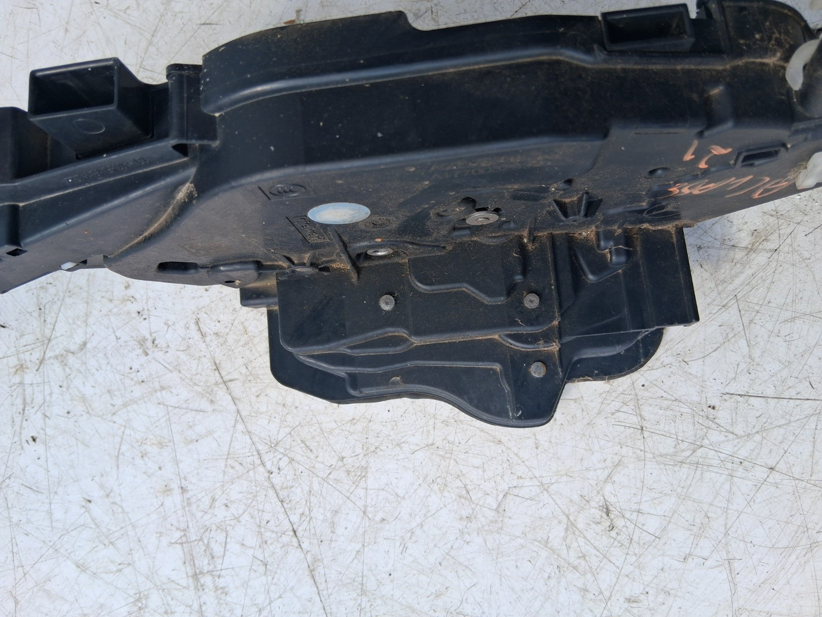 2021 MERCEDES A CLASS NS NEAR LEFT PASSENGER SIDE DOOR LOCK LATCH A0997303101