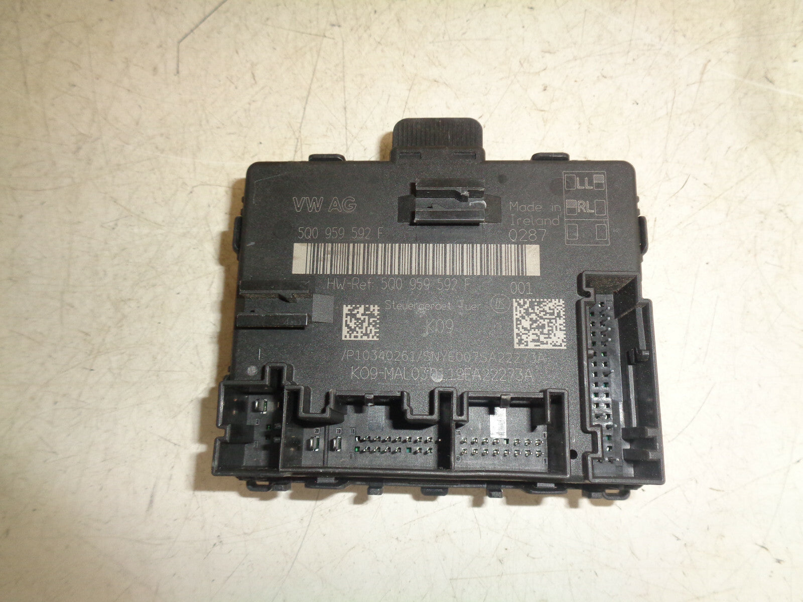 AUDI A3 8V 2017 NSF PASSENGER SIDE FRONT DOOR CONTROL MODULE UNIT 5Q0959592F