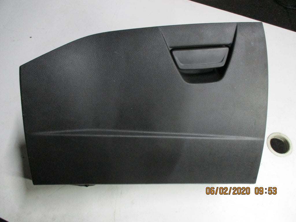 FORD FOCUS MK3 2015 INTERIOR STORAGE COMPARTMENT GLOVEBOX GLOVE BOX F1EBA06044BE
