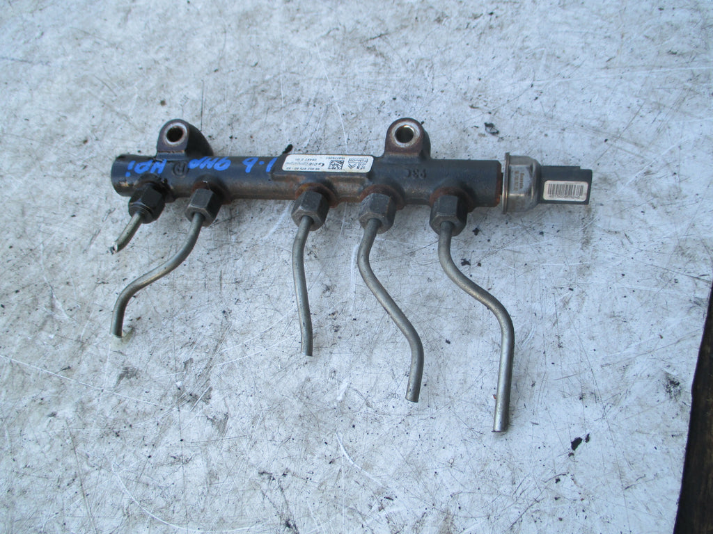 PEUGEOT CITROEN FORD 1.6 DIESEL FUEL RAIL 9685297580