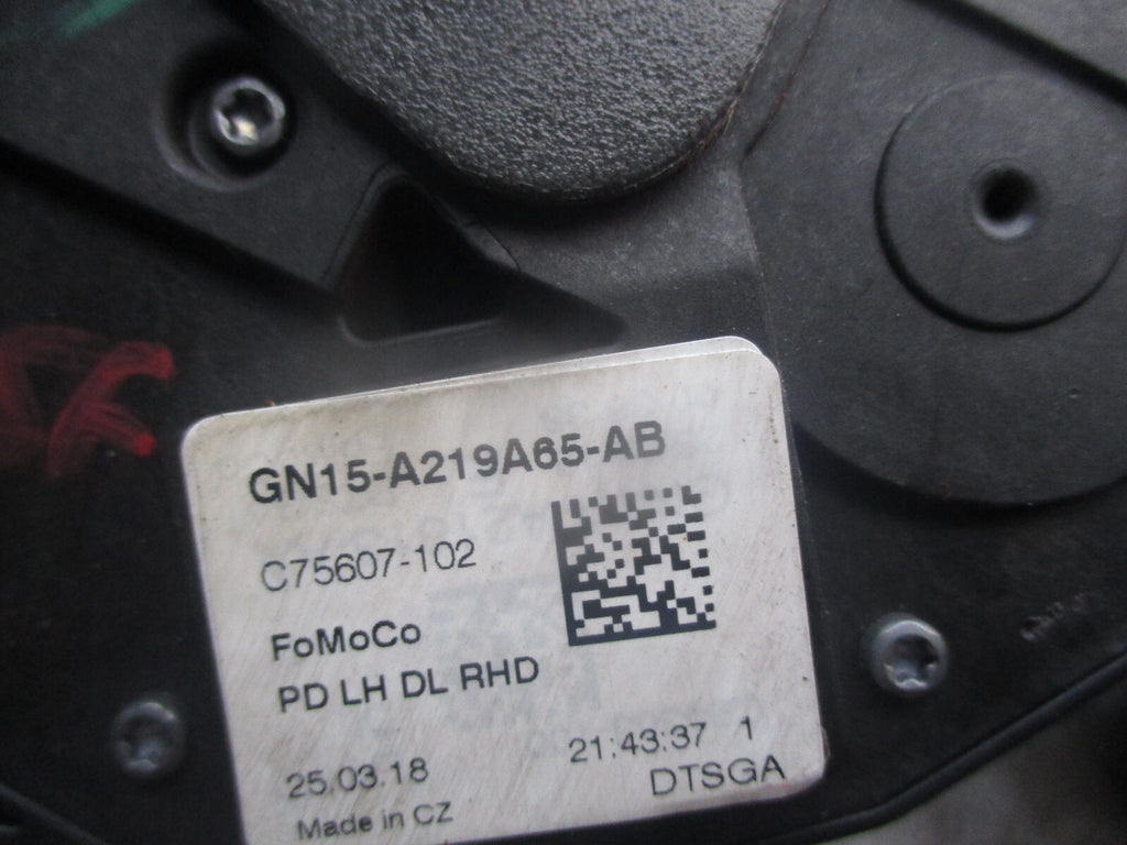 FORD ECOSPORT 2018 NSF PASSENGER SIDE FRONT 5 DOOR LOCK MECHANISM GN15A219A65AB