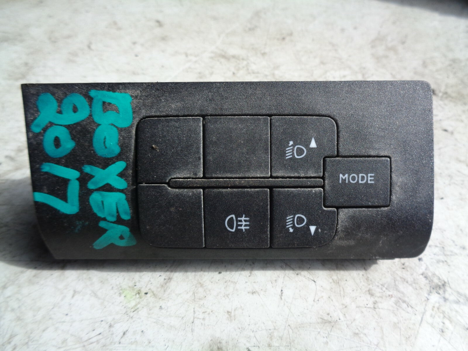 PEUGEOT BOXER MK3 2017 VAN 2.0 HDI FOGLIGHT SWITCH SWITCHES 07355860750