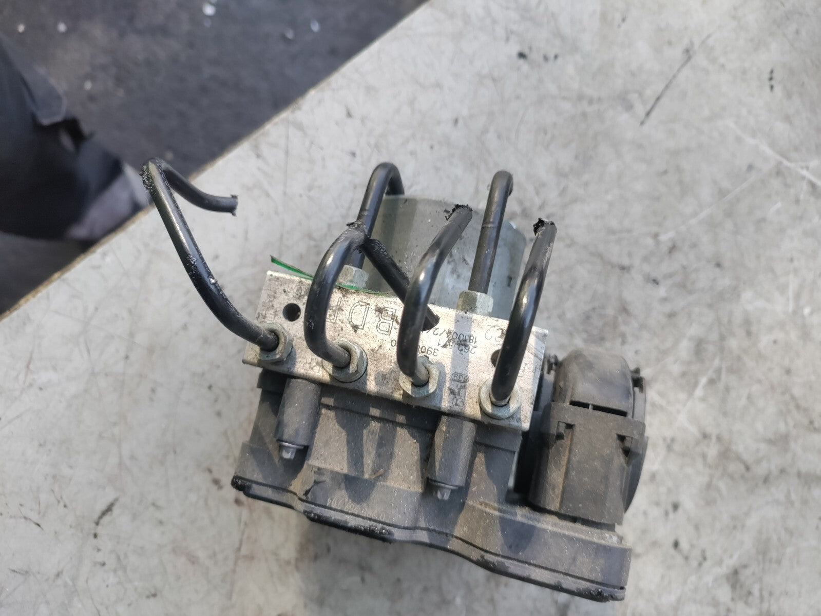 VAUXHALL CORSA E 2018 1.4 PETROL ABS PUMP 39084530