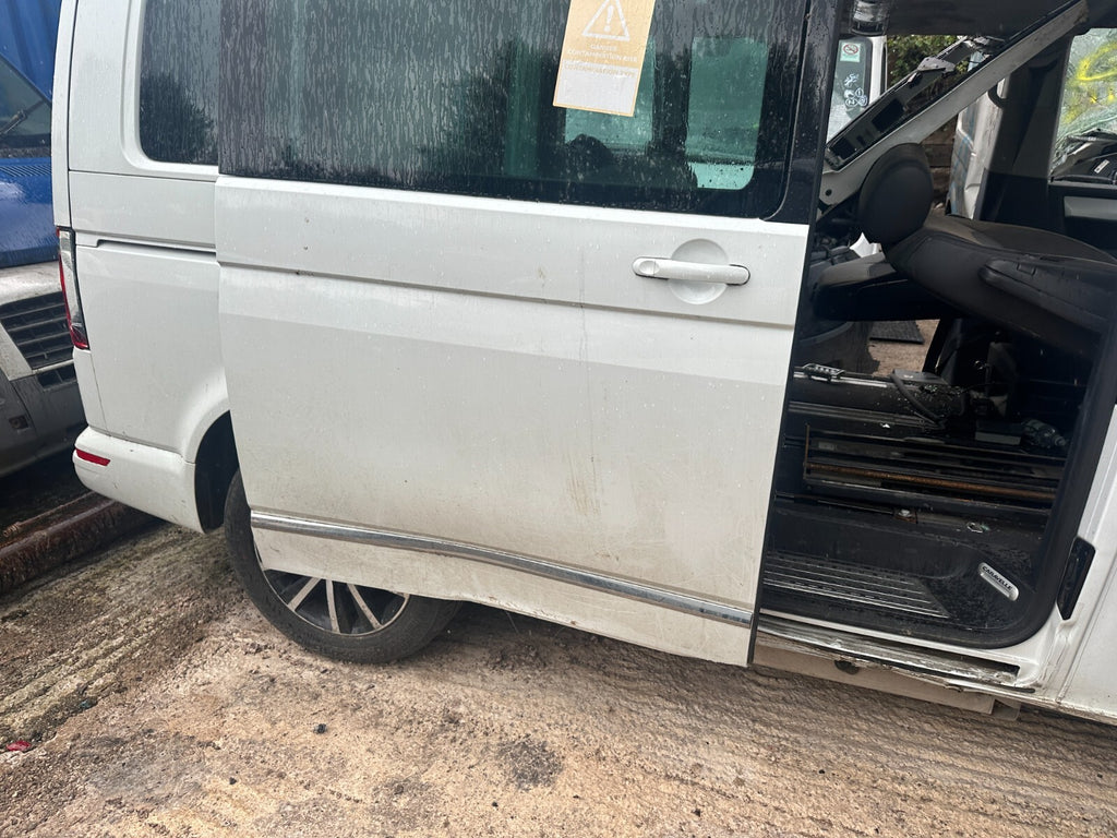 2018 VOLKSWAGEN TRANSPORTER T6 CARAVELLE OS DRIVER SIDE SLIDING DOOR WHITE GLASS