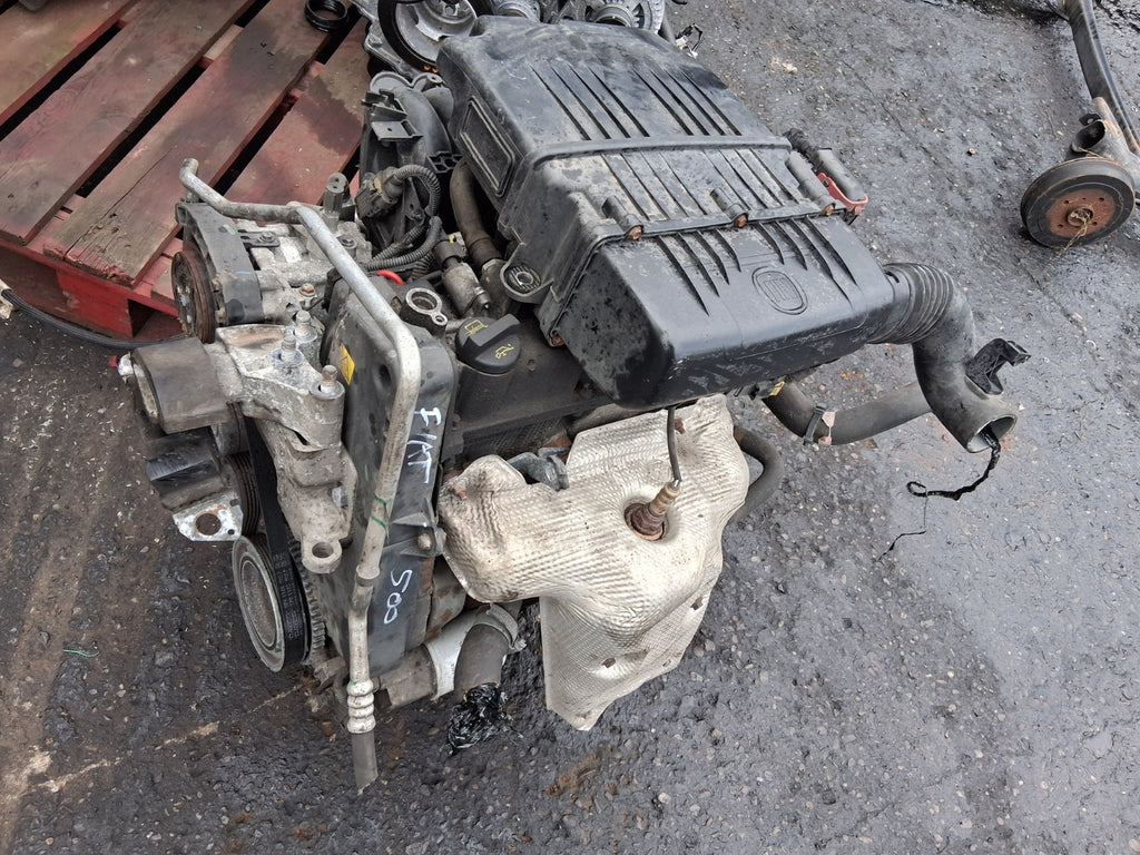 2015 FIAT 500 FORD KA 1.2 PETROL MANUAL COMPLETE ENGINE 169A4000