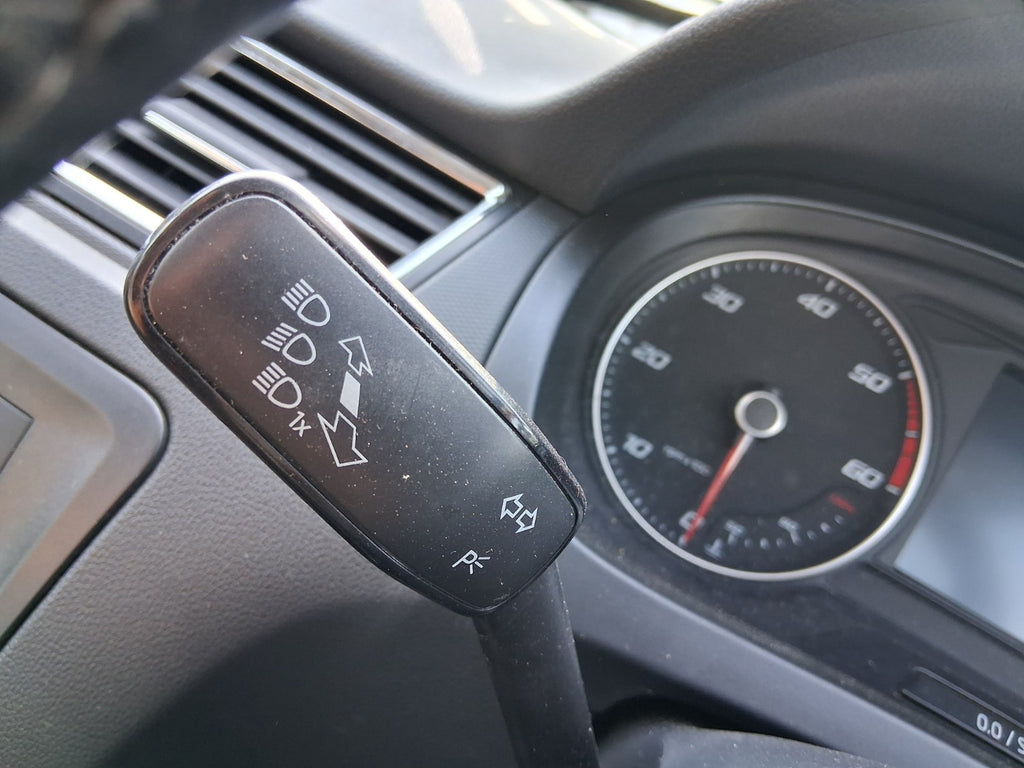 SEAT TOLEDO MK4 KG 2018 WIPER INDICATOR STALK SWITCH SQUIB