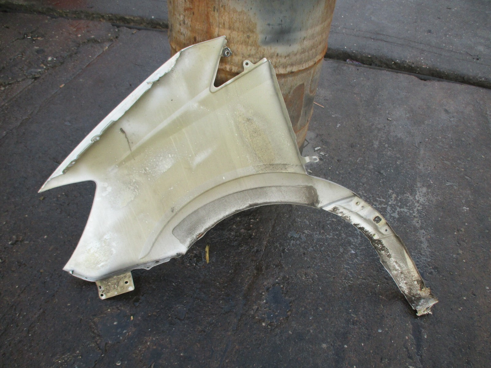 MERCEDES SPRINTER W906 MK2 FACELIFT OS DRIVER OFF SIDE WING WHITE