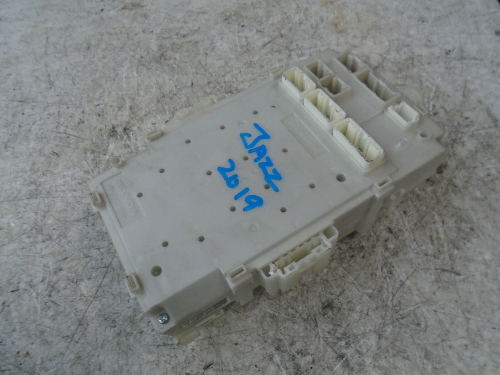 HONDA JAZZ MK4 2019 1.3 PETROL BCM BODY CONTROL MODULE FUSE BOX