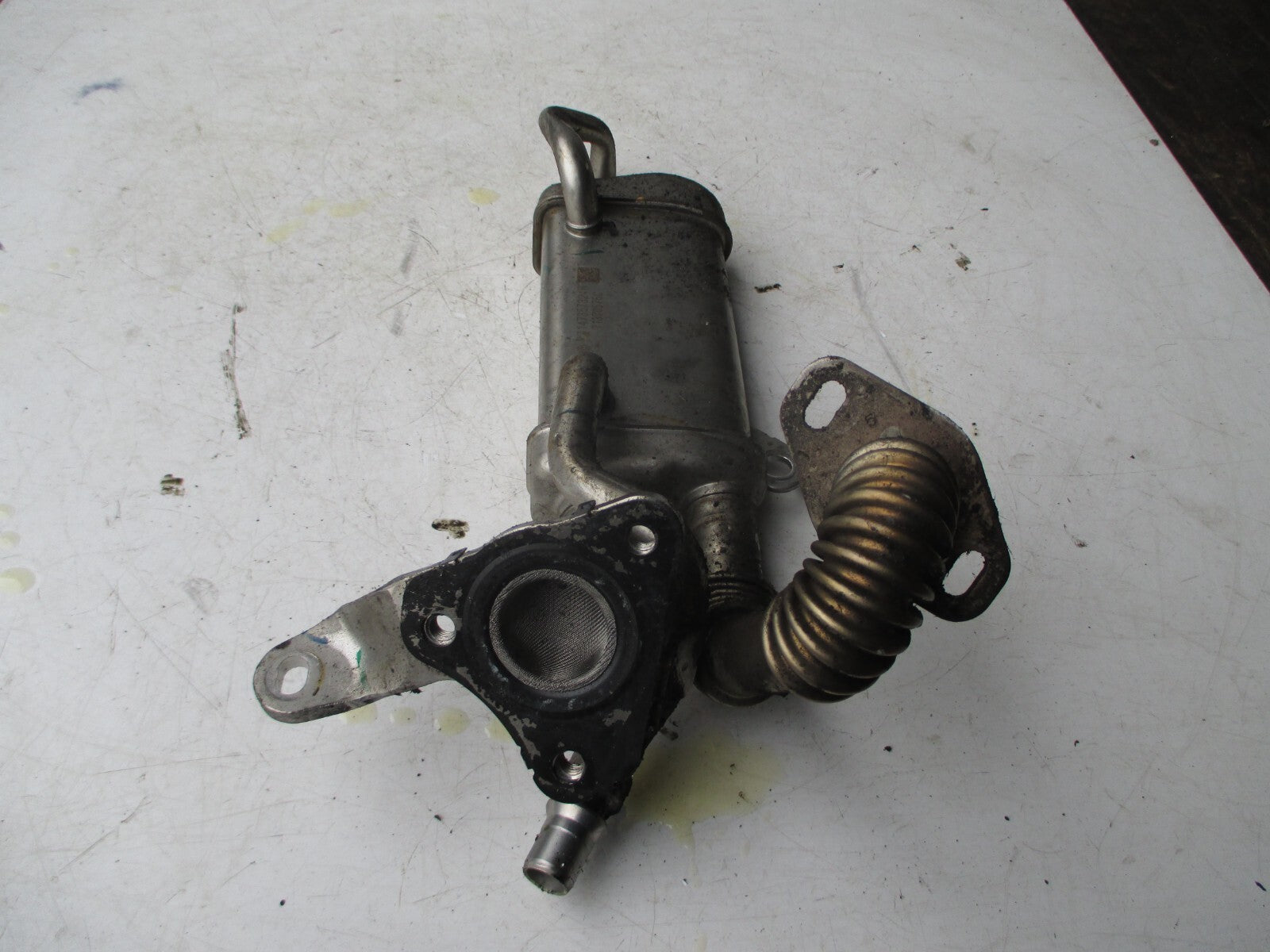 RENAULT CLIO MK4 2015 1.5 DIESEL ENGINE EGR VALVE COOLER 147357324R 71370575C