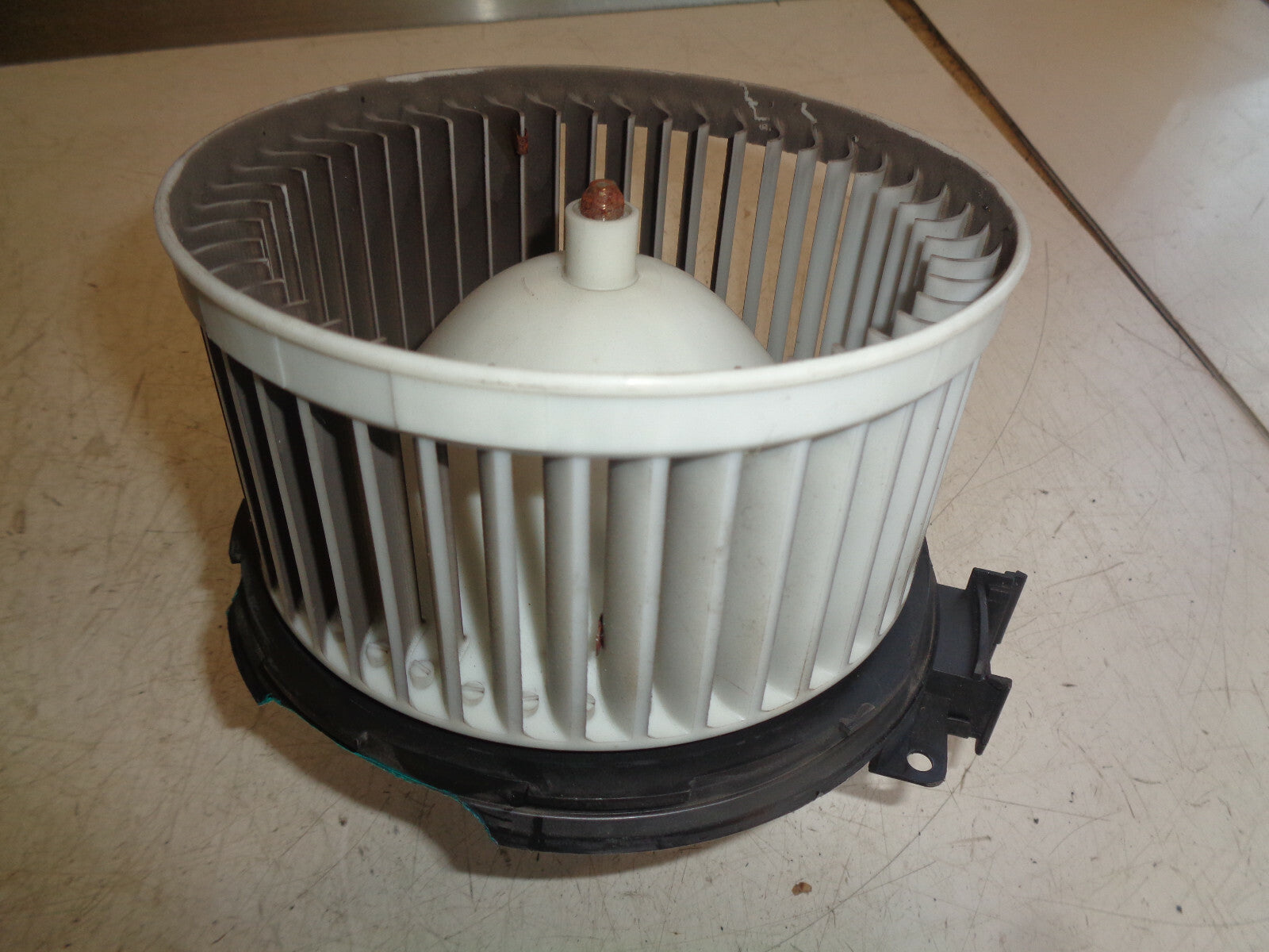 FORD FIESTA MK7 2017 HEATER BLOWER FAN MOTOR UNIT VP8E2H18456BB