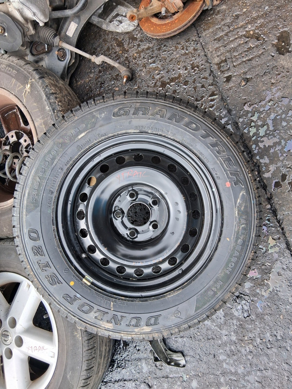 2007 NISSAN X TRAIL MK1 16 INCH STEEL WHEEL WITH TYRE 215/65R16
