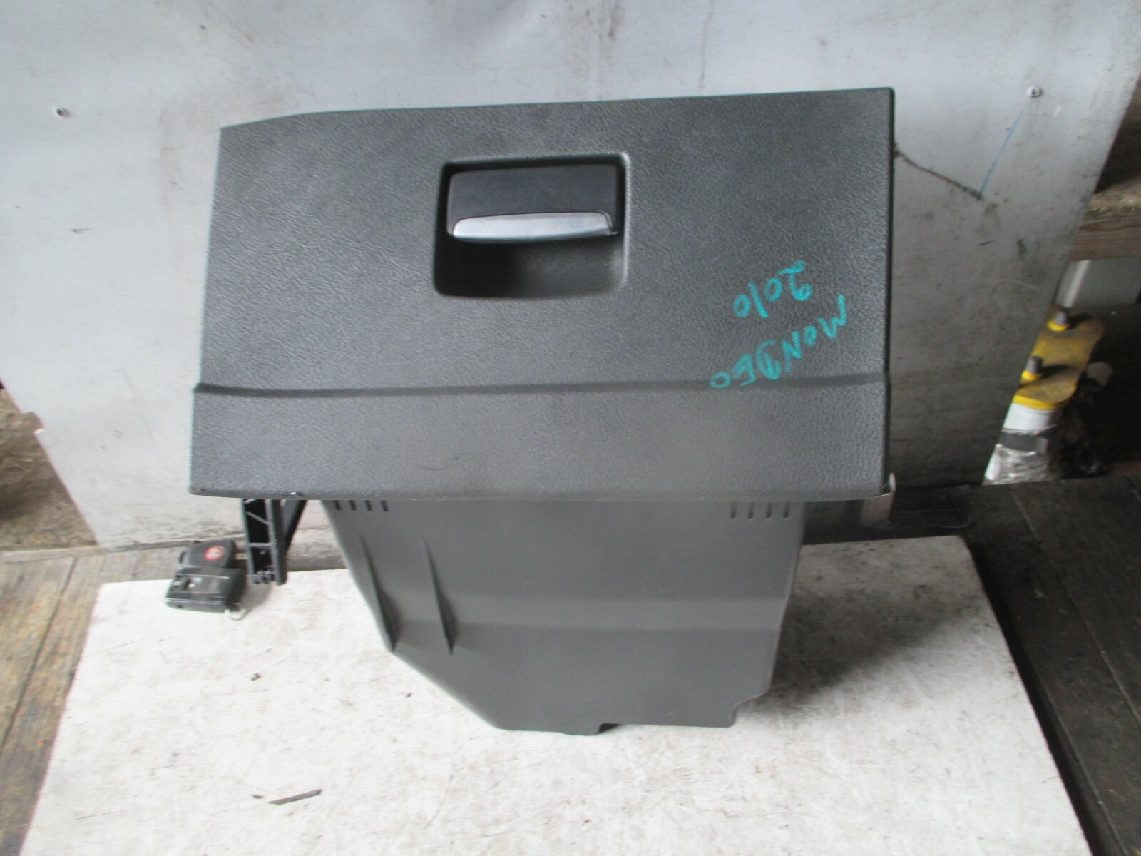 FORD MONDEO 2010 MK4 GLOVE BOX STORAGE COMPARTMENT 7S71A06010