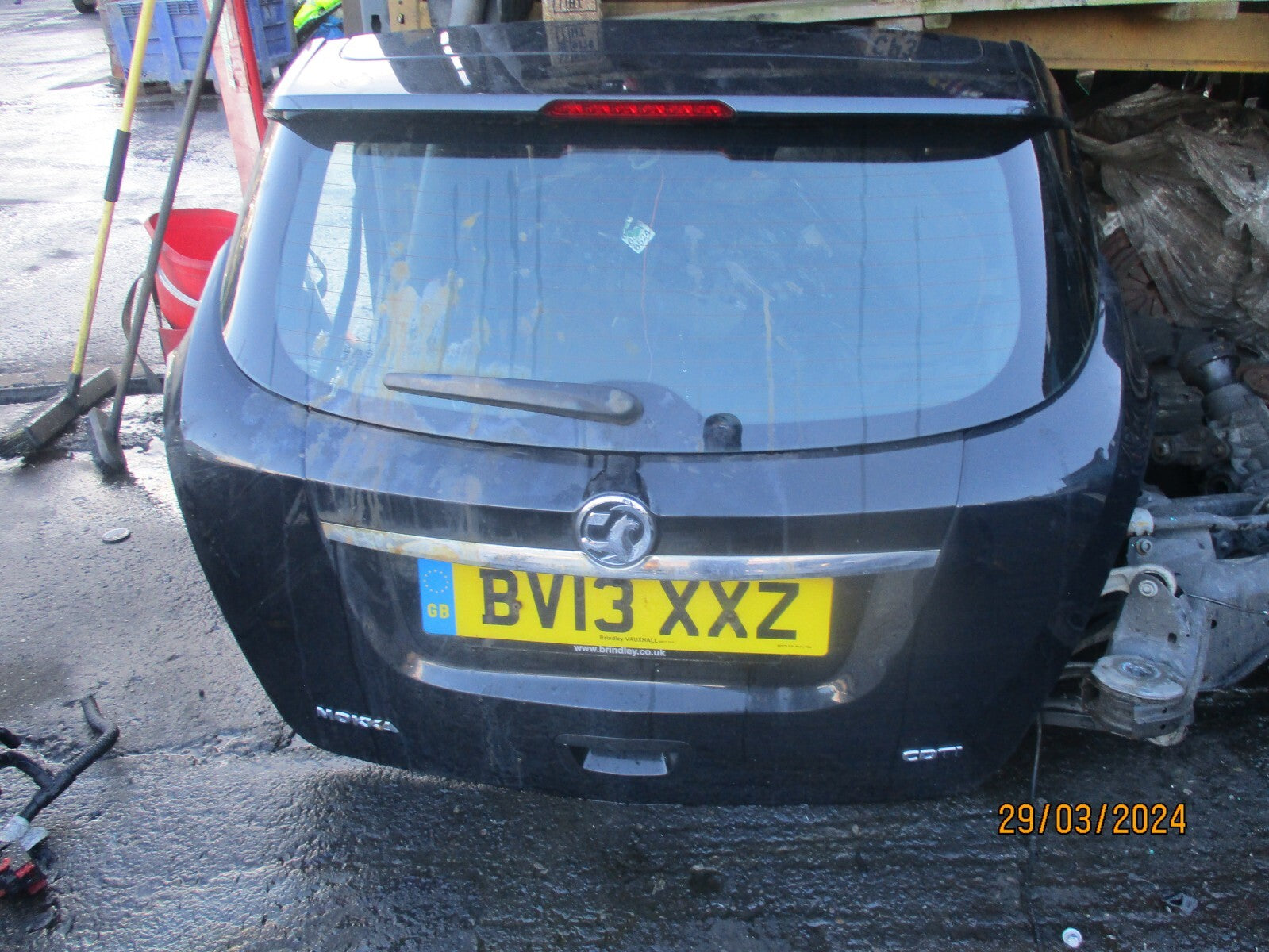 VAUXHALL MOKKA 2013 COMPLETE TAILGATE BOOTLID BLACK GAR 22C